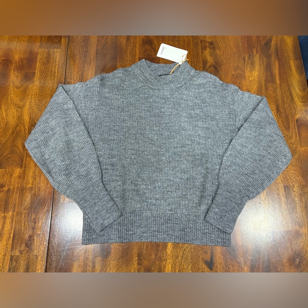 NWT! Quince | Baby Alpaca-Wool Crew | Charcoal | Medium - Picture 2 of 6